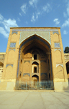 Iran - Shiraz: the Old Friday Mosque - Masjed-e-Ja'ame'e Atigh - portal - iwan - photo by M.Torres