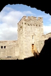 Ireland - Cahir (county Tipperary): inside Cahir castle - tower (photo by M.Bergsma)