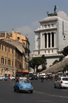 Rome, Italy - Topolino and the Vittorio Emanuele II monument - photo by A.Dnieprowsky / Travel-images.com