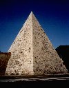 Italy / Italia - Rome / Roma: Piramide di Cestio - Pyramid of Cestius- mausoleum of Caius Cestius - photo by M.Torres
