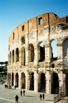 Italy / Italia - Rome / Roma / FCO / CIA (Lazio): the Roman Coliseum - Colloseum - Historic Centre of Rome - Unesco world heritage site - one of the New Seven Wonders of the World - photo by M.Torres