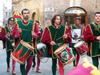 Italy / Italia - Siena / Sienna:  (Toscany / Toscana) / FLR : parade of the paleo champions - drummers (photo by Fiona Hoskin)