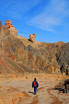 Kazakhstan, Charyn Canyon: Valley of the Castles - trekking along the gorge - photo by M.Torres