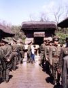 North Korea / DPRK - Pyongyang: the army at Mangyondae Native House - Kim Il Sung's childwood residence - North Korean soldiers (photo by M.Torres)