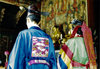 Asia - South Korea - Buddhist wedding from behind - photo by S.Lapides