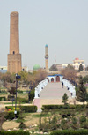Erbil / Hewler / Arbil / Irbil, Kurdistan, Iraq: Minare Park - Choli Minaret / Mudhafaria Minaret and Kurdish gallery of fame - photo by M.Torres