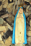 Erbil / Hewler / Arbil / Irbil, Kurdistan, Iraq: Saint Qardakh The Martyr Church - sculpture of the Virgin Mary in a stone niche - photo by M.Torres