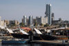 Kuwait city: dows on the fishing harbour - photo by M.Torres
