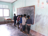 Laos - Muang Noi: boys at the blackboard - primary school - photo by P.Artus