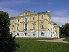 Latvia - Mezotne / Mezhotne (Bauskas rajons - Zemgale):  pastel palace (photo by  Alex Dnieprowsky)