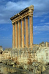 Lebanon / Liban - Baalbek / Baalbak / Heliopolis: Temple of Jupiter - only six columns remain - photo by J.Wreford