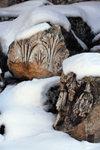Lebanon, Baalbek: snow covered ruins - acanthus leaves - photo by J.Pemberton