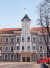Siauliai, Lithuania: City Hall - Vasario st. - Rotuse - Samogitia region - photo by M.Torres