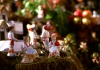 Funchal: figuras numa lapinha /  figures in a lapinha - local Christmas Crib - photo by F.Rigaud