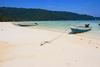 Perhentian Island, Terengganu, Malaysia: Flora Bay - two boats moored on white sandy beach - photo by S.Egeberg