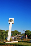 Blantyre, Malawi: clock round about - view of Masauk Chipembere Highway - photo by M.Torres