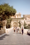 Malta: Mdina - town gate (photo by M.Torres)