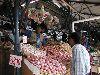 Mauritius - Port Louis: onions at the market - photo by A.Dnieprowsky