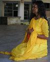 Mauritius - Grand Baie: hindu lady praying