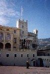 Monaco-Ville: Palace of the Grimaldi princes - Palais Princier (photo by M.Torres)