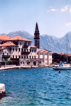 Montenegro - Crna Gora - Perast: houses by the sea - photo by M.Torres