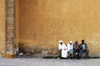 Morocco / Maroc - Casablanca: old men on a bench - medina - photo by J.Kaman