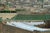 Morocco / Maroc - Fez: textiles drying - photo by J.Banks