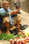 Morocco / Maroc - Marrakesh: street merchant - photo by J.Banks