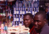 Mozambique / Moambique - Maputo / Loureno Marques / MPM: homens no mercado / men at the market - photo by F.Rigaud