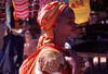 Ilha de Moambique / Mozambique island: mulher Macua no mercado - cidade Makuti - Macua lady in Makuti town - photo by F.Rigaud