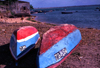 Africa - Ilha de Moambique / Mozambique island: barcos na praia / boats on the beach - photo by F.Rigaud