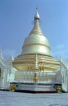 Myanmar / Burma - Yangon / Rangoon: Buddhist pagoda Maha Widzaya - stupa - zedi - chedi (photo by J.Kaman)