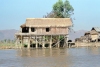 Myanmar / Burma - Inle Lake: house on the water - house on stilts (photo by J.Kaman)