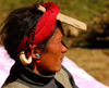Khumbu region, Solukhumbu district, Sagarmatha zone, Nepal: using a cardboard piece as sun protection - photo by E.Petitalot