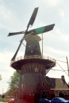 Netherlands - Delft  (Zuid-Holland): windmill (photo by M.Bergsma)