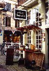 Netherlands - Delft (Zuid-Holland): antiques' shop (de Kaerskorf Antiquiteiten) (photo by Miguel Torres)