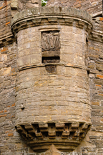 Orkney island, Mainland- Kirkwall - The Earl's Palace - Crest Carved on Turret - photo by Carlton McEachern
