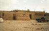 Mirjave - Baluchistan: mud-brick building - photo by J.Kaman