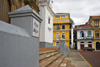 Panama City: Plaza Mayor / Plaza de la Independencia - steps of the Catedral Metropolitana - Casco Viejo - UNESCO world heritage - photo by H.Olarte