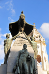 Panama City / Ciudad de Panam: Simon Bolivar monument - the only statue of Bolivar where his is portrayed in civilian garments - Parque Bolivar - Casco Viejo - photo by M.Torres
