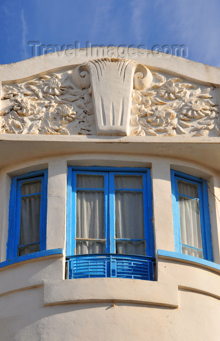 algeria367: Algeria / Algérie - Béjaïa / Bougie / Bgayet - Kabylie: art nouveau architecture - Boulevard Biziou | immeuble art nouveau - Boulevard Biziou - photo by M.Torres - (c) Travel-Images.com - Stock Photography agency - Image Bank