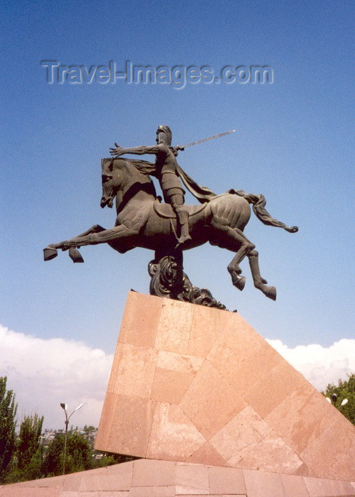 armenia14: Armenia -  Yerevan: statue of Vartan Mamikonian - sculptor E. Kochar - photo by M.Torres - (c) Travel-Images.com - Stock Photography agency - Image Bank