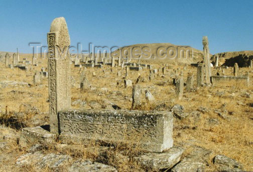 azer112: Azerbaijan - Maraza / Mereza: ancient Muslim graveyard (photo by G.Frysinger) - (c) Travel-Images.com - Stock Photography agency - Image Bank