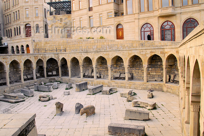 azer395: Azerbaijan - Baku: old town - archeology on display - Icheri Sheher - inner city - UNESCO listed - photo by Miguel Torres - (c) Travel-Images.com - Stock Photography agency - Image Bank