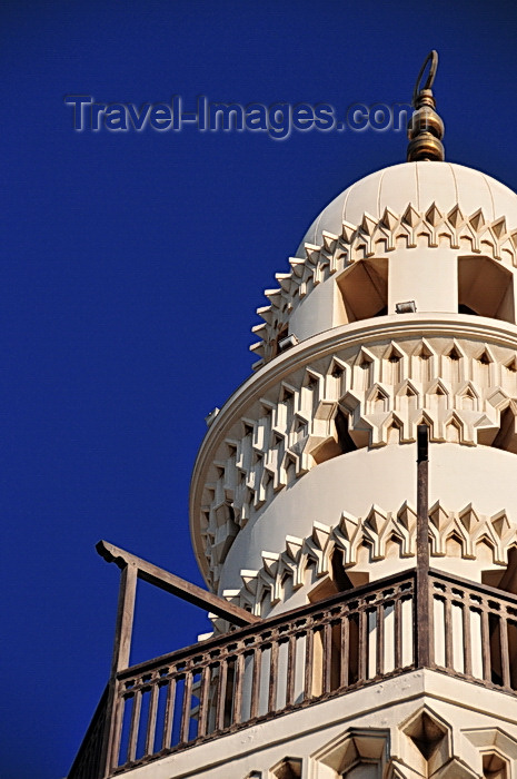 bahrain44: Manama, Bahrain: Yateem Mosque - minaret detail - balcony - photo by M.Torres - (c) Travel-Images.com - Stock Photography agency - Image Bank