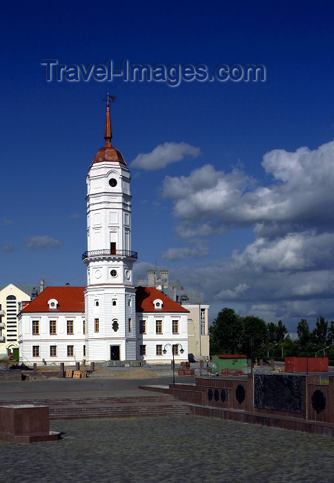 belarus69: Mogilev, Mahilyow Voblast, Belarus: the 'Ratusha', the old town hall has been restored - photo by A.Dnieprowsky - (c) Travel-Images.com - Stock Photography agency - Image Bank