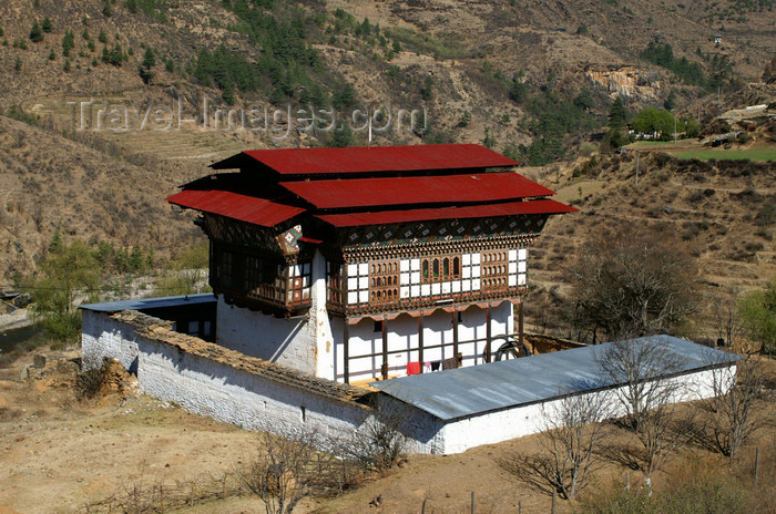 bhutan145: Bhutan - Large Bhutanese house on the way to the Haa valley, near Paro - photo by A.Ferrari - (c) Travel-Images.com - Stock Photography agency - Image Bank