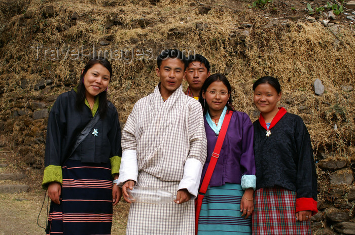 bhutan229: Bhutan - smiling group of Bhutanese people, on their way to Cheri Goemba - photo by A.Ferrari - (c) Travel-Images.com - Stock Photography agency - Image Bank