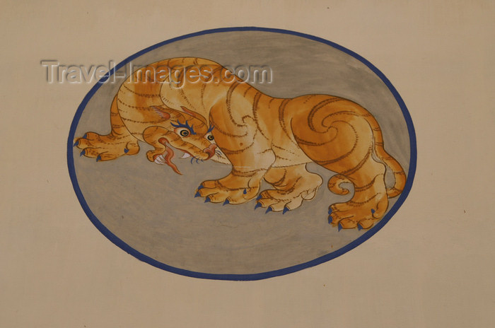 bhutan93: Bhutan - Paro: tiger - painting on the wall of a building - photo by A.Ferrari - (c) Travel-Images.com - Stock Photography agency - Image Bank