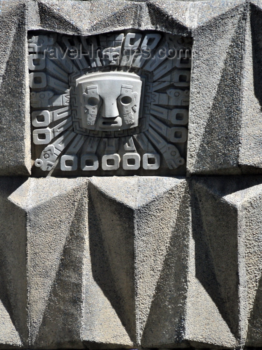 bolivia47: La Paz, Bolivia: geometry and indigenous decoration in concrete - architecture detail of the House of Culture - Casa de la Cultura Franz Tamayo, corner of Avenida Mariscal Santa Cruz and Calle Potosí - architects P.Steffens, C.Zumaran and R.Alcala - photo by M.Torres - (c) Travel-Images.com - Stock Photography agency - Image Bank